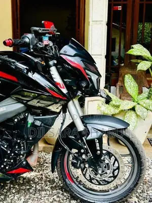 Bajaj Pulsar 200 2025