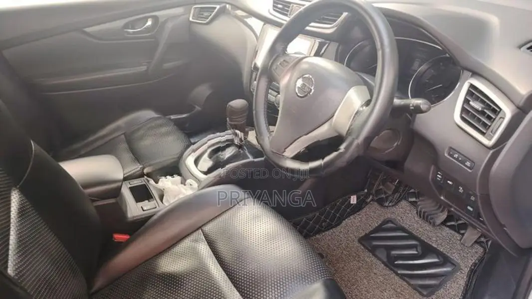 Nissan X-Trail 2015