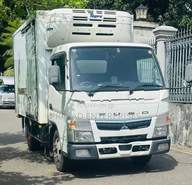 Mitsubishi Canter 10.5" 2019