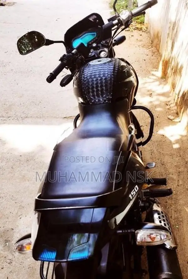 Bajaj Pulsar 150 2018