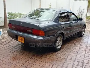 Toyota Corolla AE100 1992