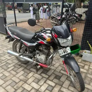 Bajaj CT100 2010