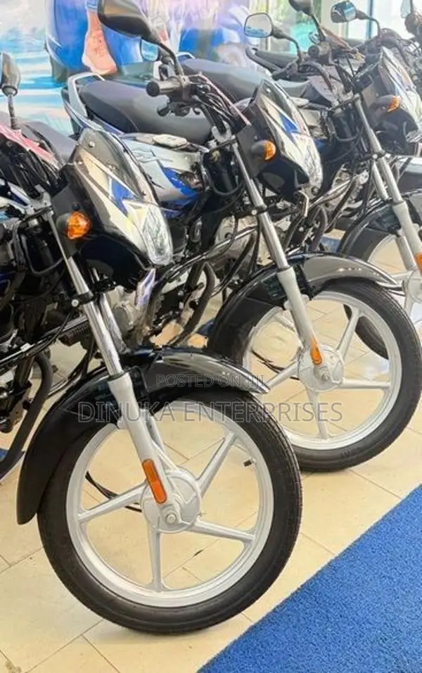 Bajaj CT100 2026