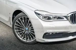 BMW 740e i performance 2018