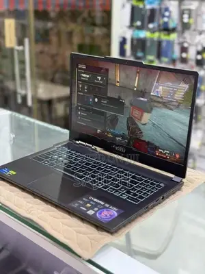 MSI Cyborg 15 A13VE i5 13GEN /RTX 4050/16GB RAM ETC...