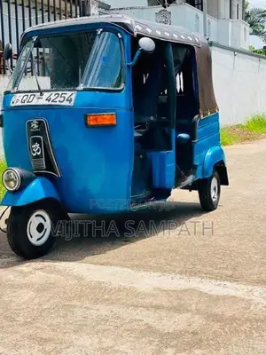 Bajaj RE 2 Stroke 2005
