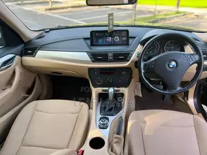 BMW X1 2011