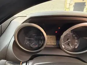 Toyota Land Cruiser Prado TXL 2013