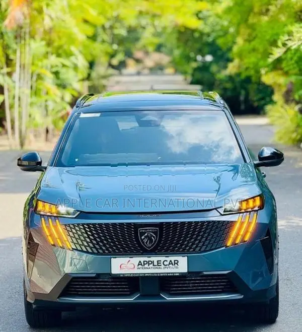 Peugeot 5008 Premium GTLine Gold 2025