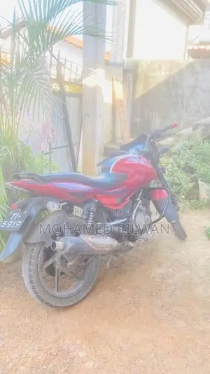 Bajaj Pulsar 180 2006