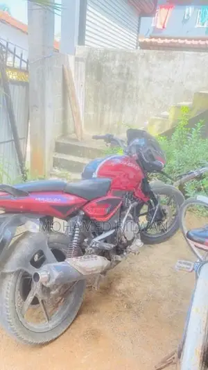 Bajaj Pulsar 180 2006