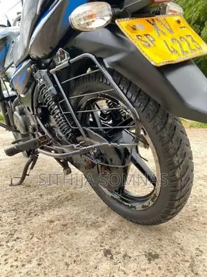Bajaj Discover 150 2012