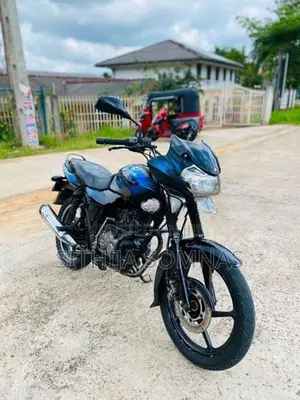 Bajaj Discover 150 2012