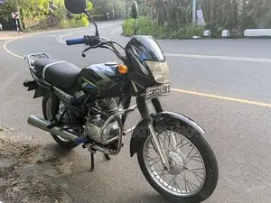 Bajaj CT100 2018