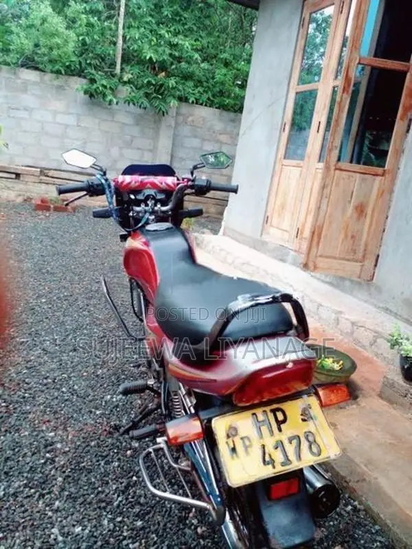 Bajaj Caliber 2003