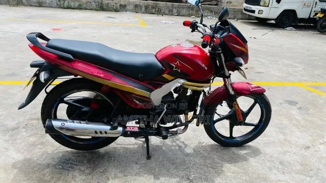 Mahindra Centuro 2017