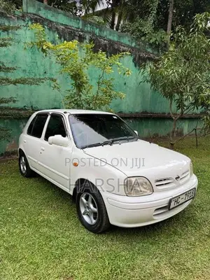 Nissan March K11 2000