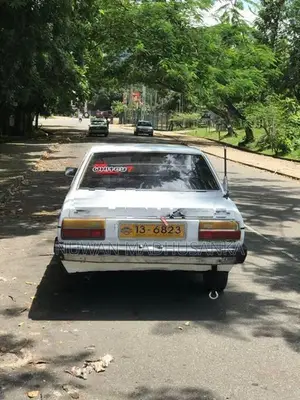 Nissan Sunny White 1984