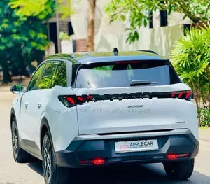 Peugeot 5008 Premium GTLine 2025
