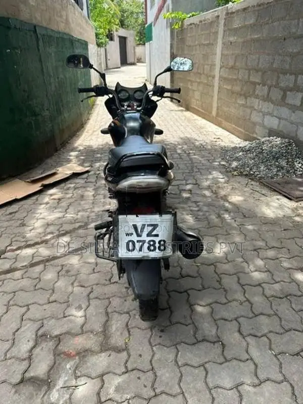 Bajaj Discover 110 2010