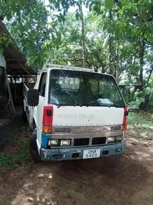 Isuzu Elf Custom 1979