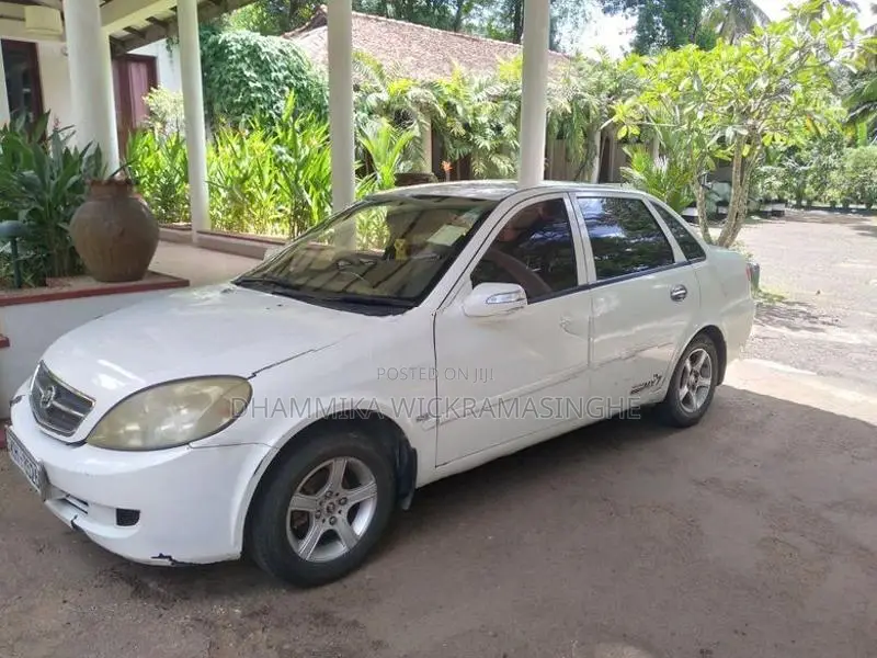 Micro Lifan 2012