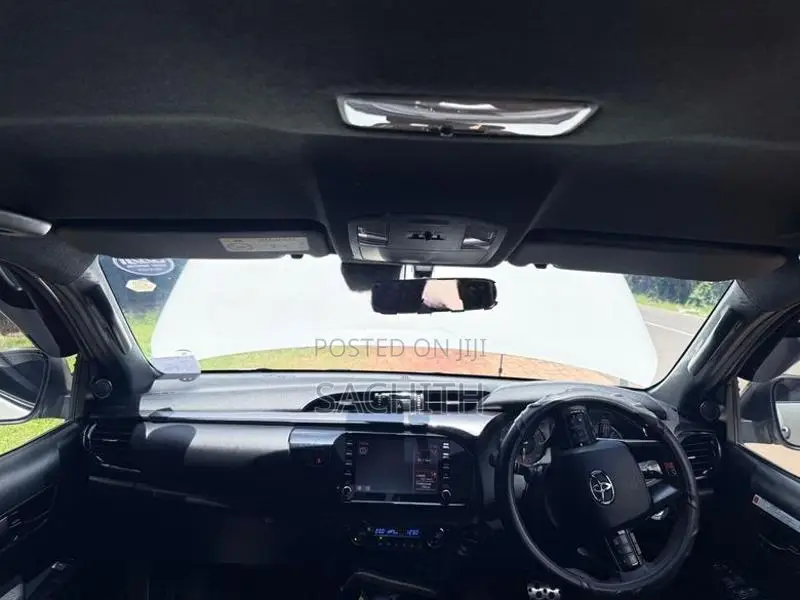 Toyota Hilux 2023