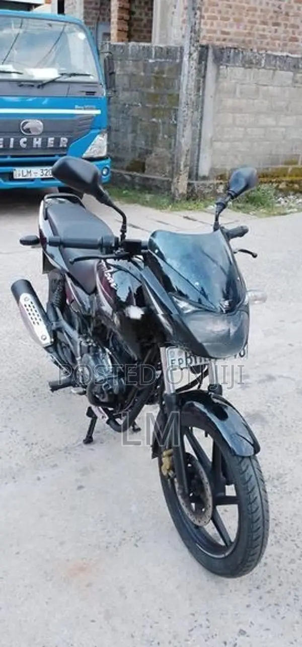 Bajaj Pulsar 150 2018