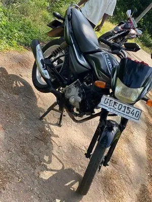 Bajaj Platina 100 2016