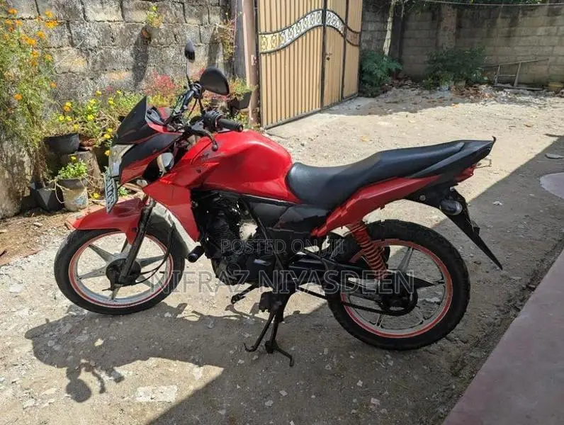 Honda Twister 2017