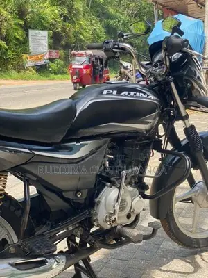 Bajaj Platina 100 2016