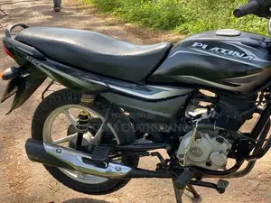 Bajaj Platina 100 2016