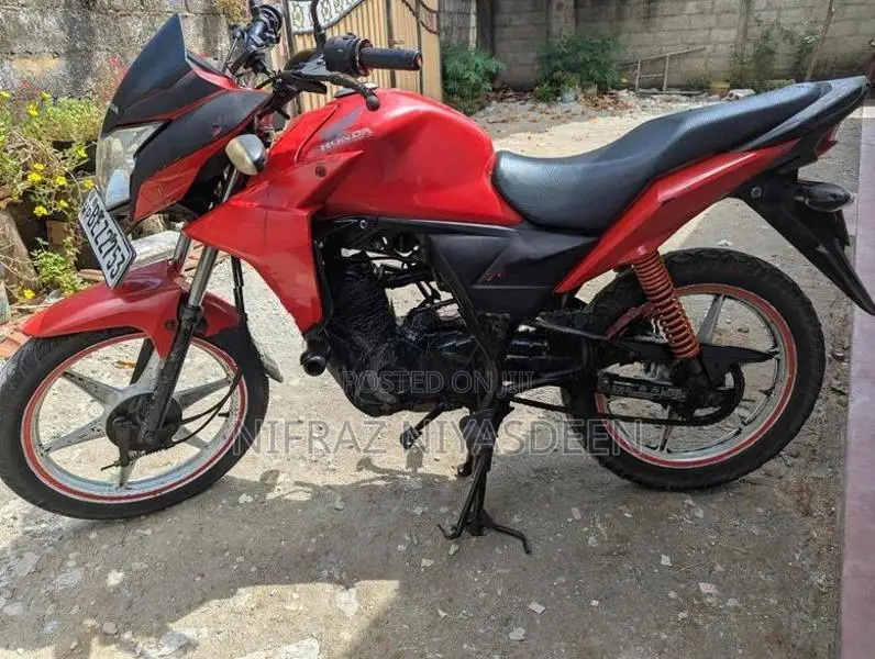 Honda Twister 2017