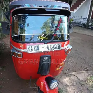 Bajaj RE 2008