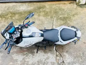 TVS Apache 2017