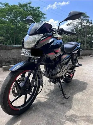 Bajaj Pulsar 135 2015