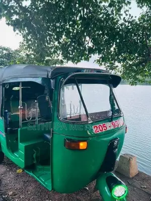 Bajaj RE 1999