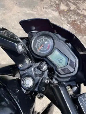 Bajaj Pulsar 135 2015