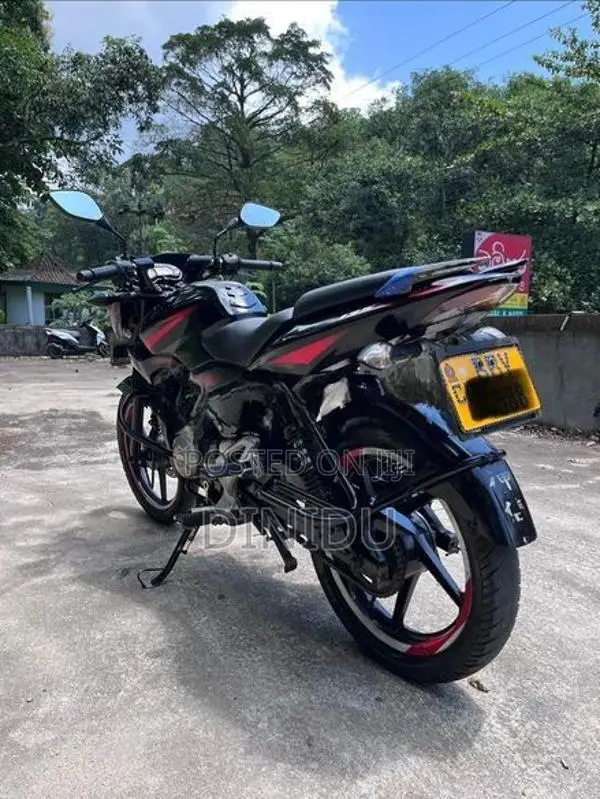 Bajaj Pulsar 135 2015
