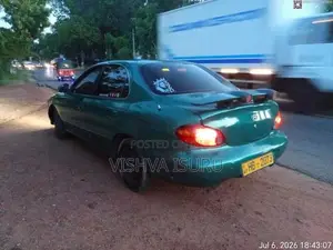 Hyundai Elantra 2000