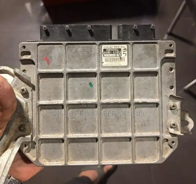 Toyota Vitz KSP 90 Engine Control Unit