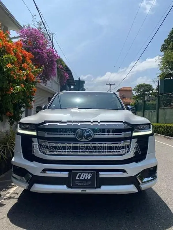 Toyota Land Cruiser 2024