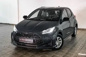 Toyota Yaris G LED 4WAY BSM 2026