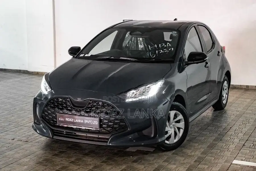 Toyota Yaris G LED 4WAY BSM 2026