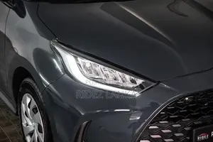Toyota Yaris G LED 4WAY BSM 2026