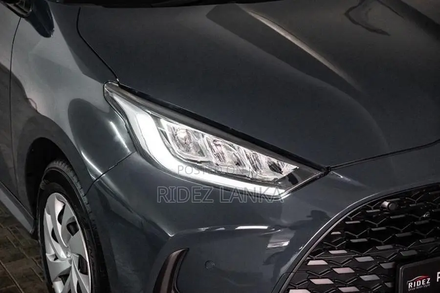 Toyota Yaris G LED 4WAY BSM 2026