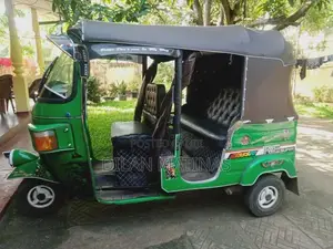 Bajaj RE 2010