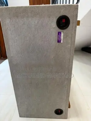 Kenwood Subwoofer Three Wheel