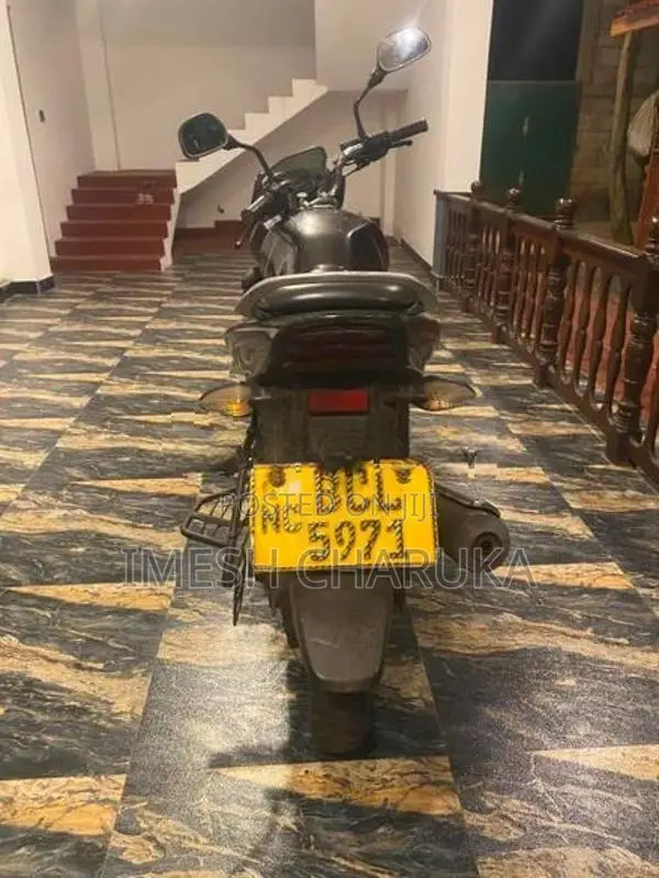 Bajaj Discover 125 2015