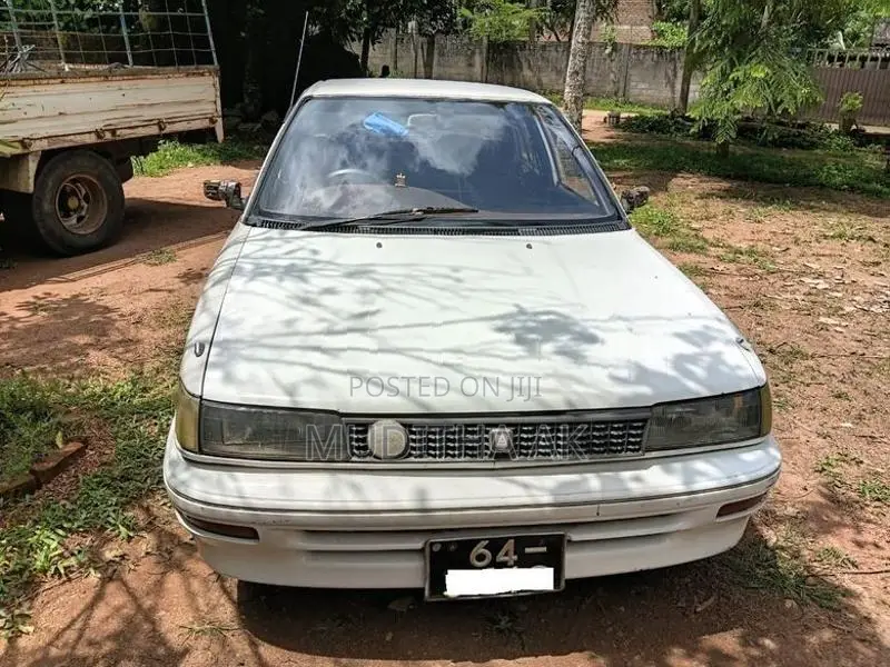 Toyota Corolla 1990
